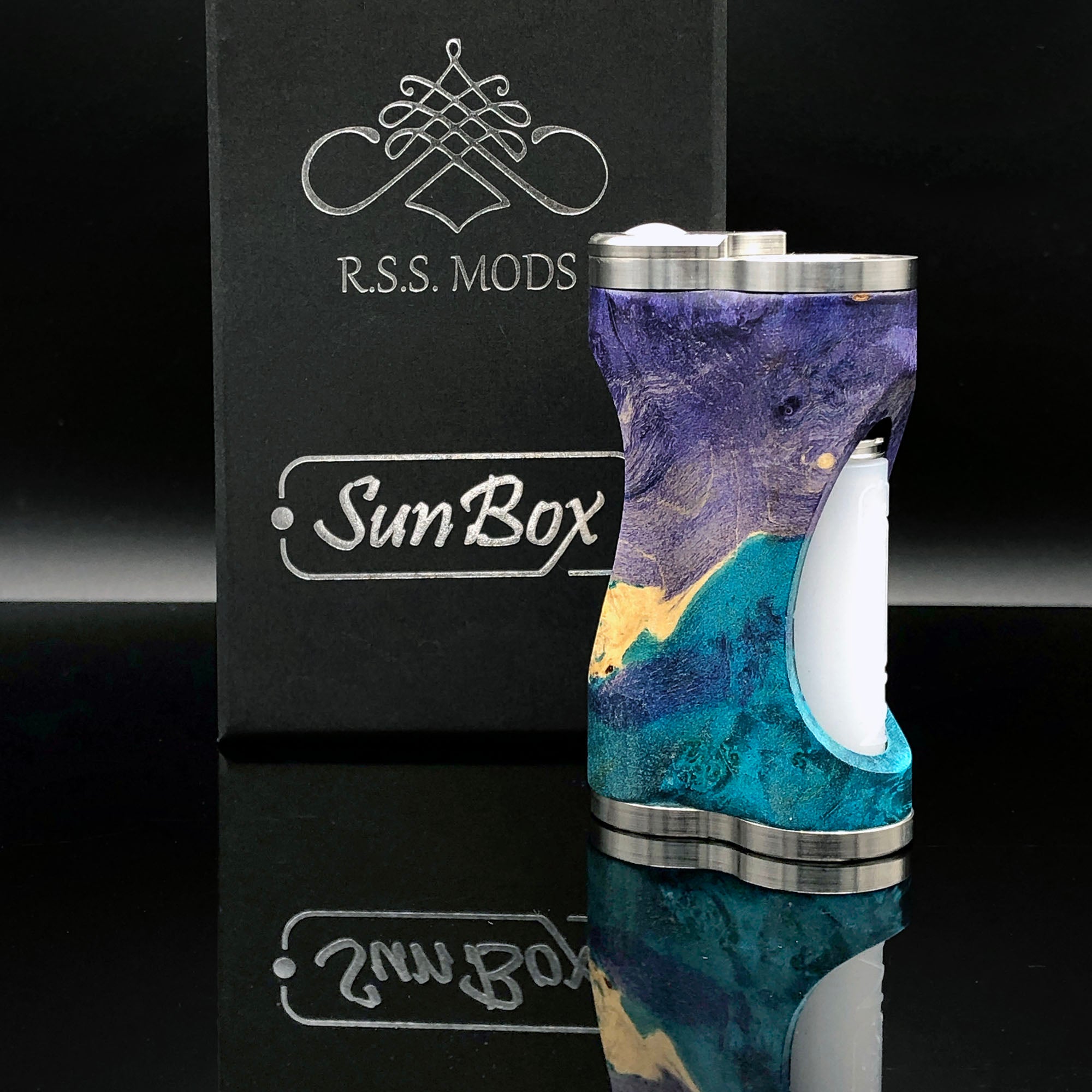 THALIA PRO WOOD BY R.S.S. MODS & SUNBOX The Vaping Gentlemen Club THALIA PRO WOOD BY R.S.S. MODS & SUNBOX The Vaping Gentlemen Club