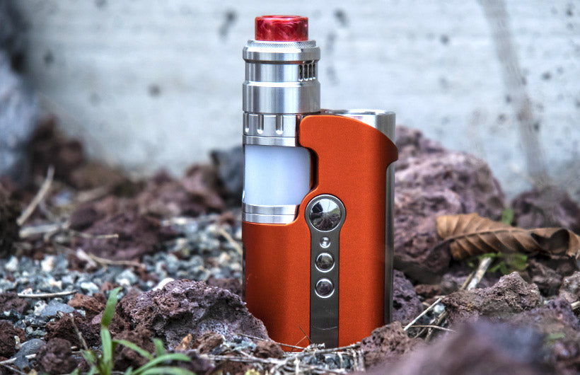 Tomahawk SBS & Squonker Box Mod The Vaping Gentlemen Club Tomahawk SBS & Squonker Box Mod The Vaping Gentlemen Club
